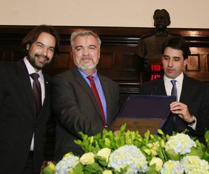 Jamildo recebe homenagem da Alepe